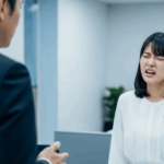 決めつける人の特徴とは？心理と原因、うざい言動への対処法