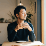 深く考えない人の特徴と心理｜上手な付き合い方まで解説