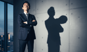 批判ばかりする人の心理と末路｜賢い対処法を解説